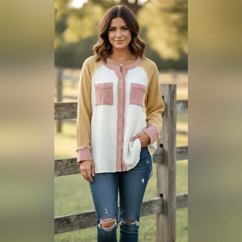 NWT Easel Mustard Cream and Pink Button-Down